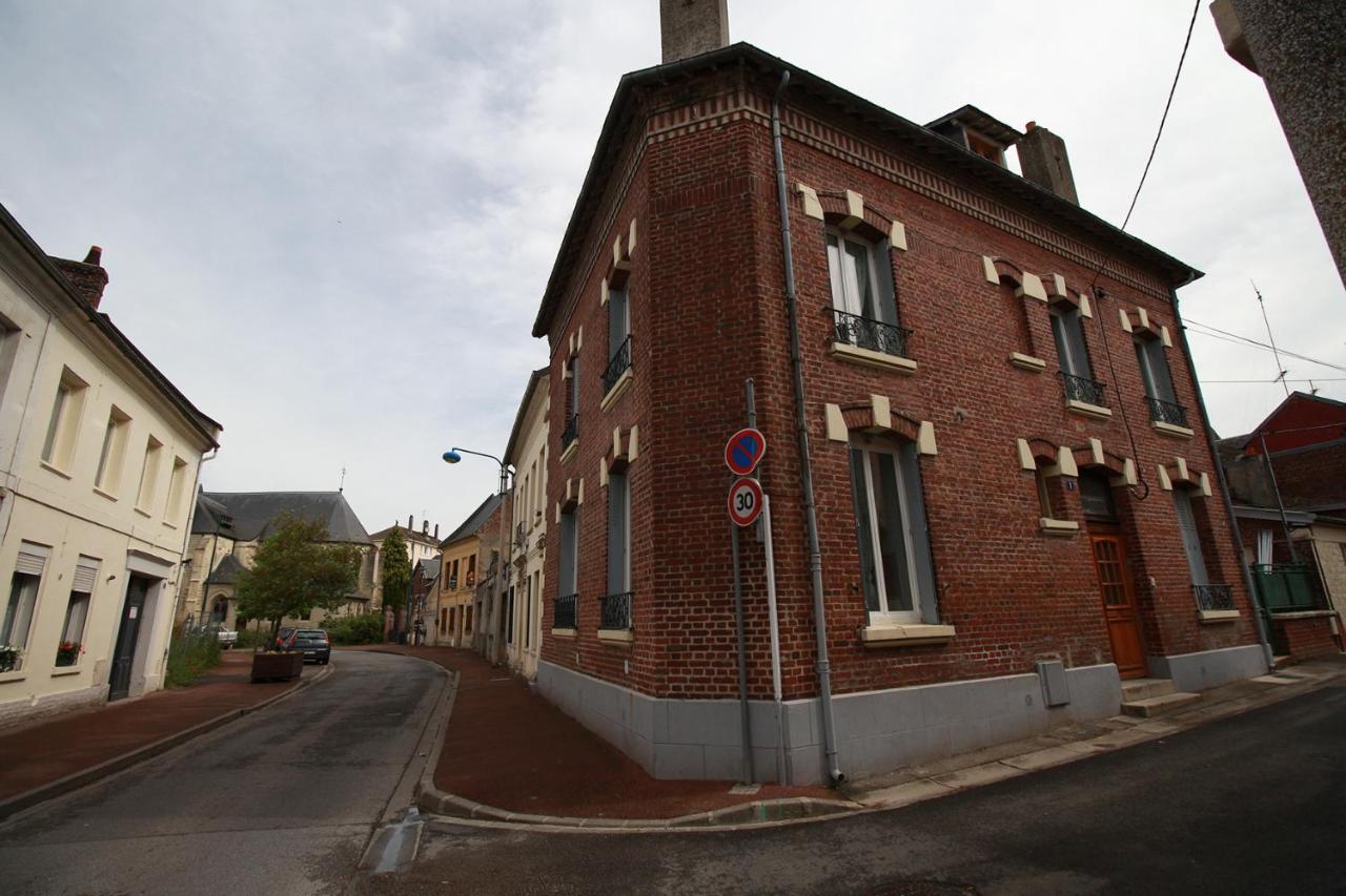 Apartamento L'Athéna La Fere Exterior foto